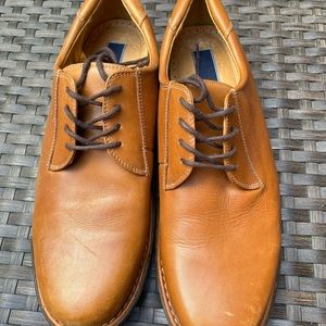 Men 10 1/2 Low Quarter Izod